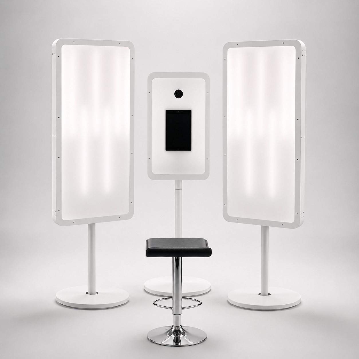 Roadie Flex Kit - capture unit flanked by two Flex Light Panels