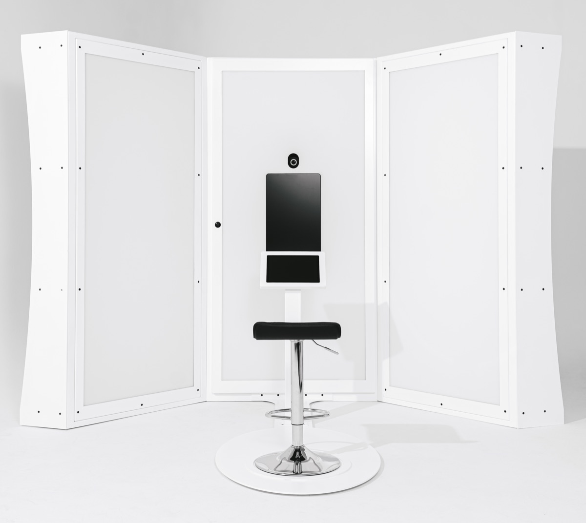 Studio Pod hardware, FRONT · S3